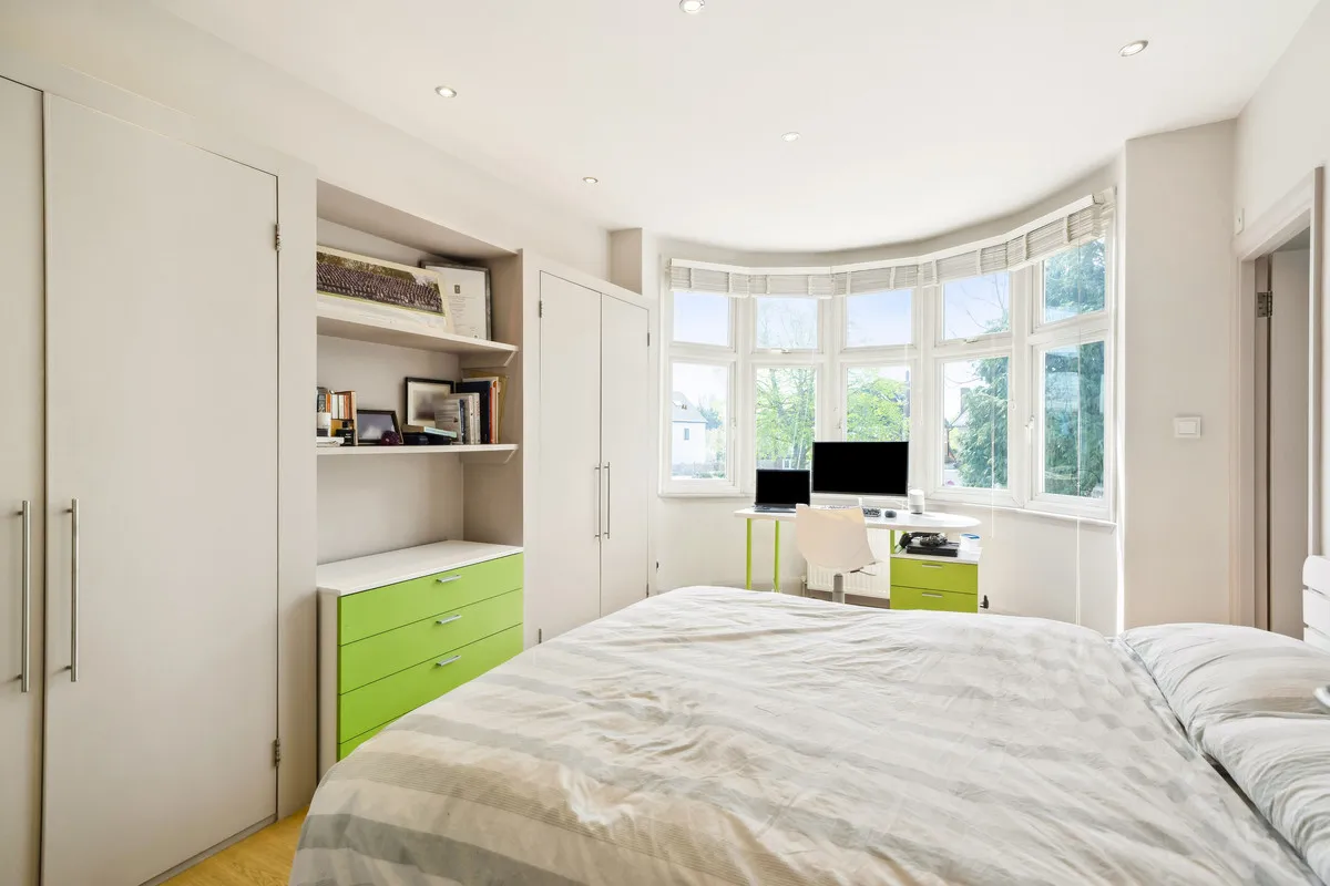 Coombe Lane, West Wimbledon, SW20, photo 12
