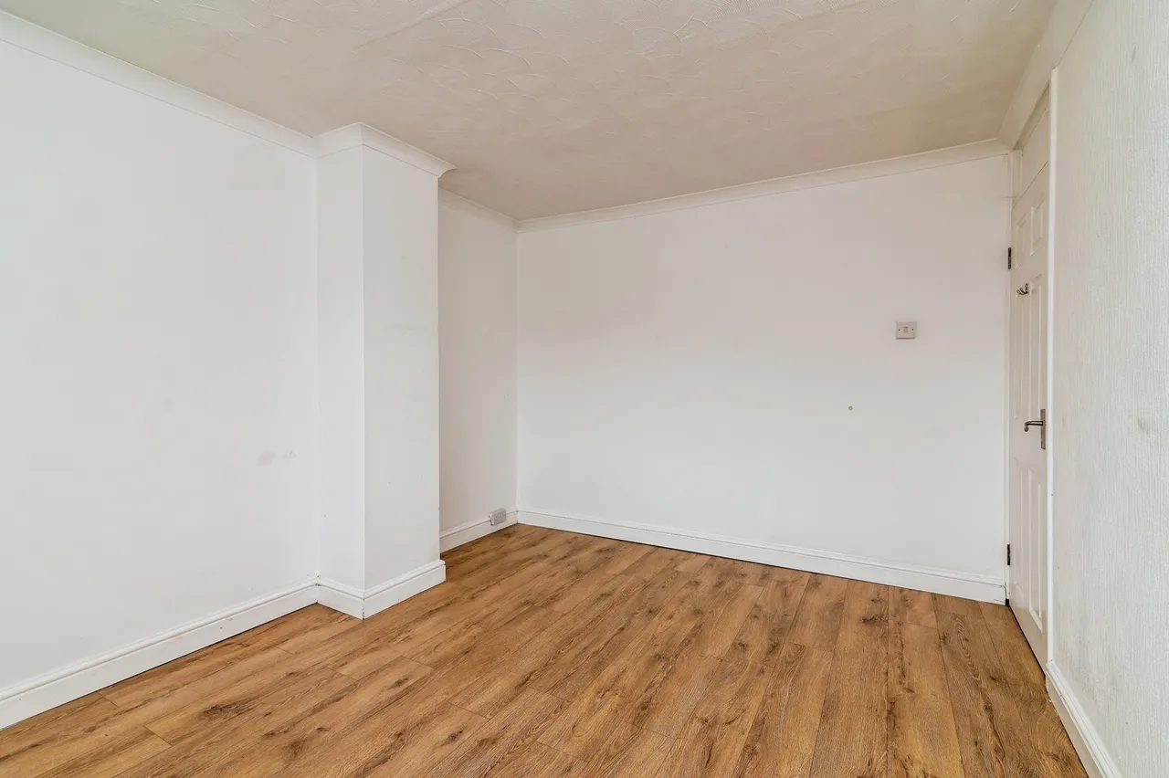 Avebury Close, Nottingham, Nottinghamshire, NG11, photo 9