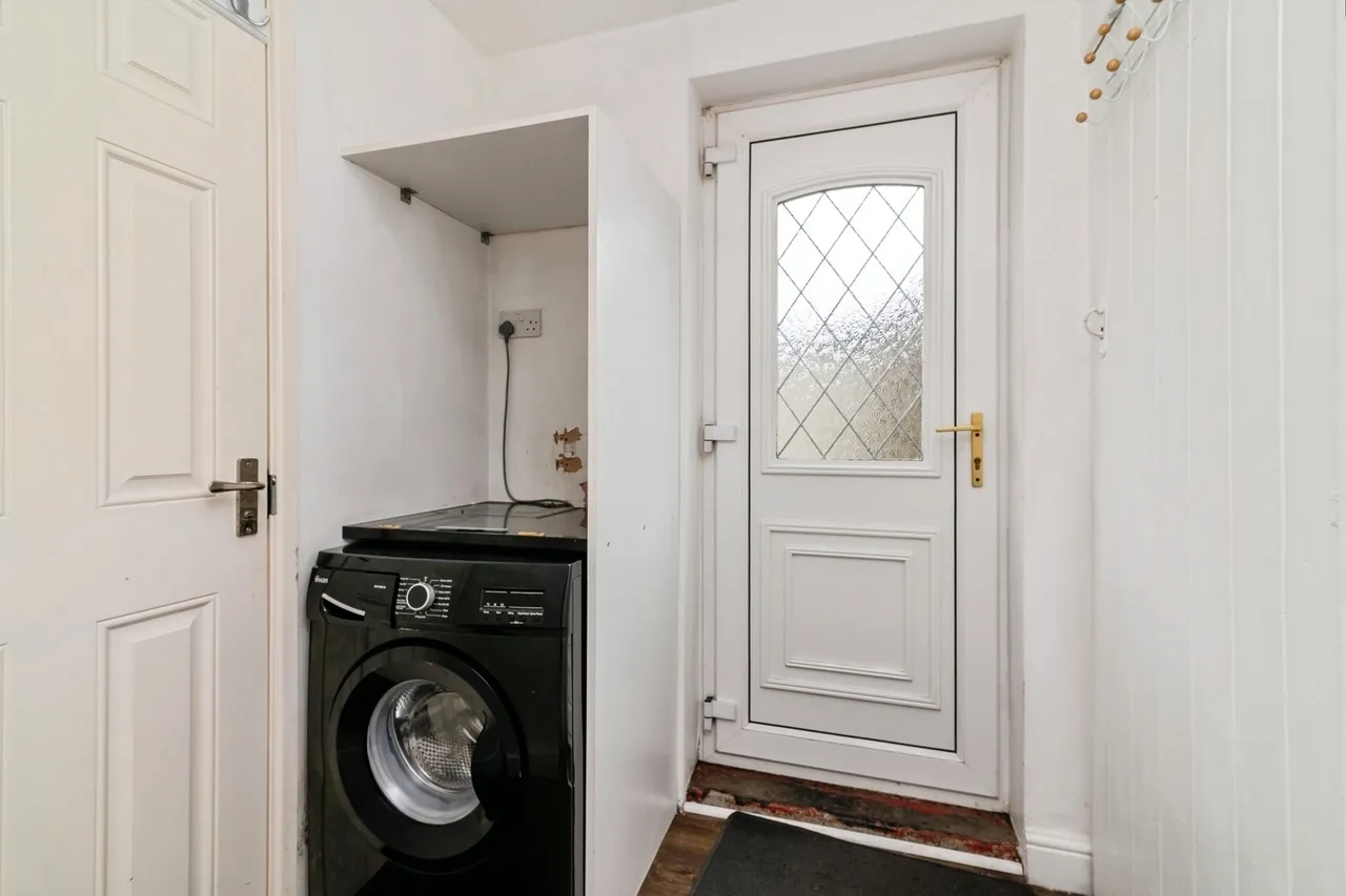 Avebury Close, Nottingham, Nottinghamshire, NG11, photo 5