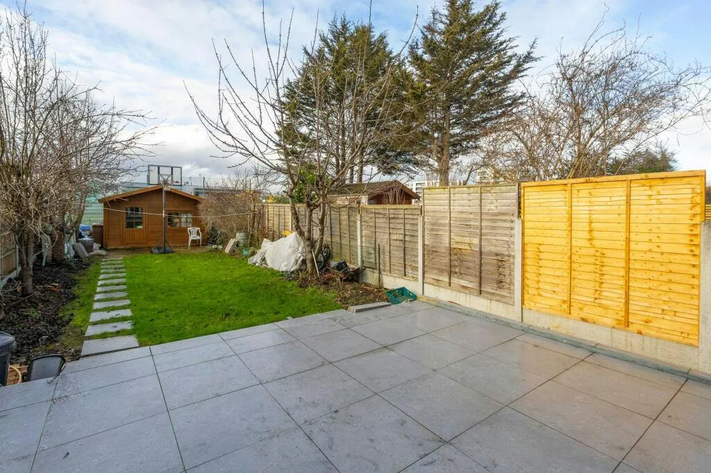 Wadham Avenue, London, E17, photo 2