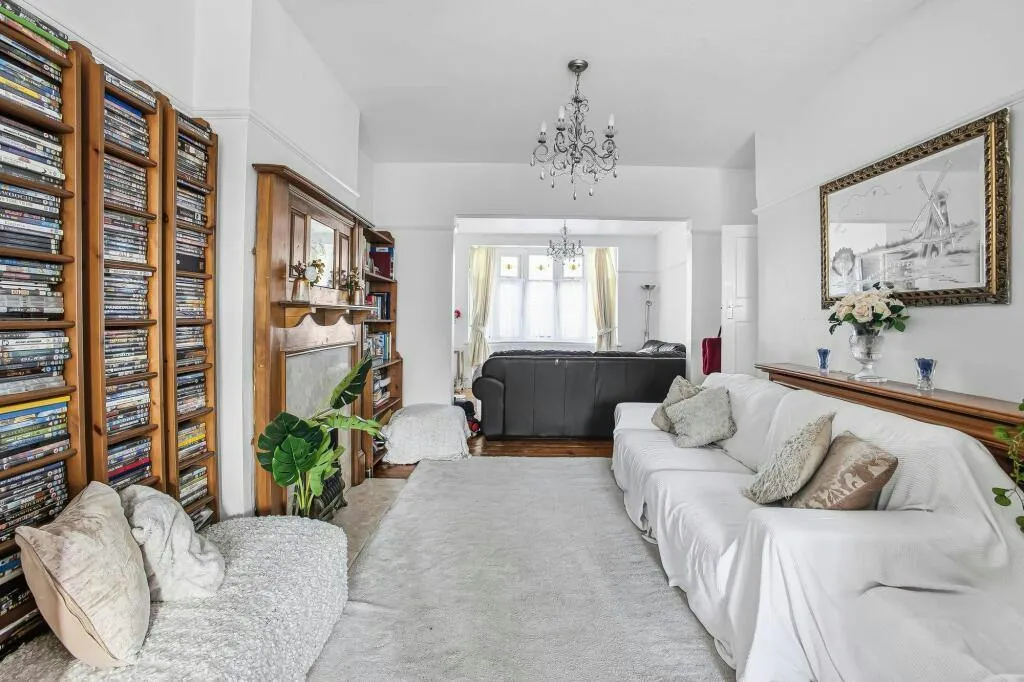 Wadham Avenue, London, E17, photo 4