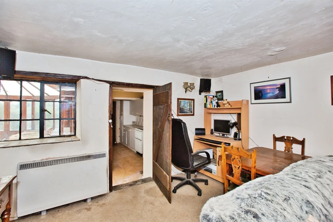 East Street, Crewkerne, TA18, photo 5