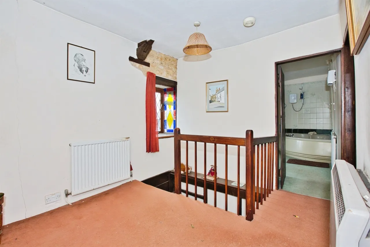 East Street, Crewkerne, TA18, photo 9