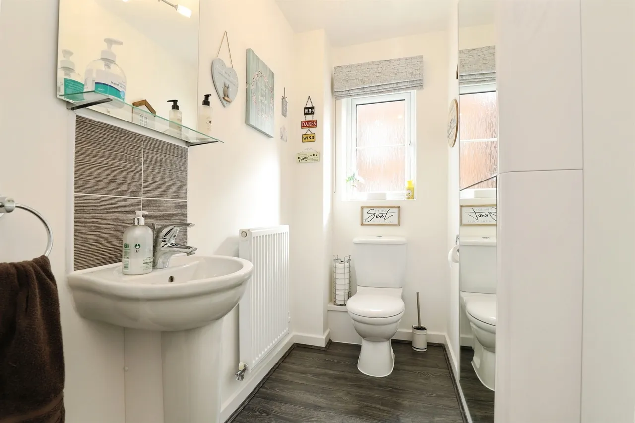Solent Drive, Spalding, photo 7