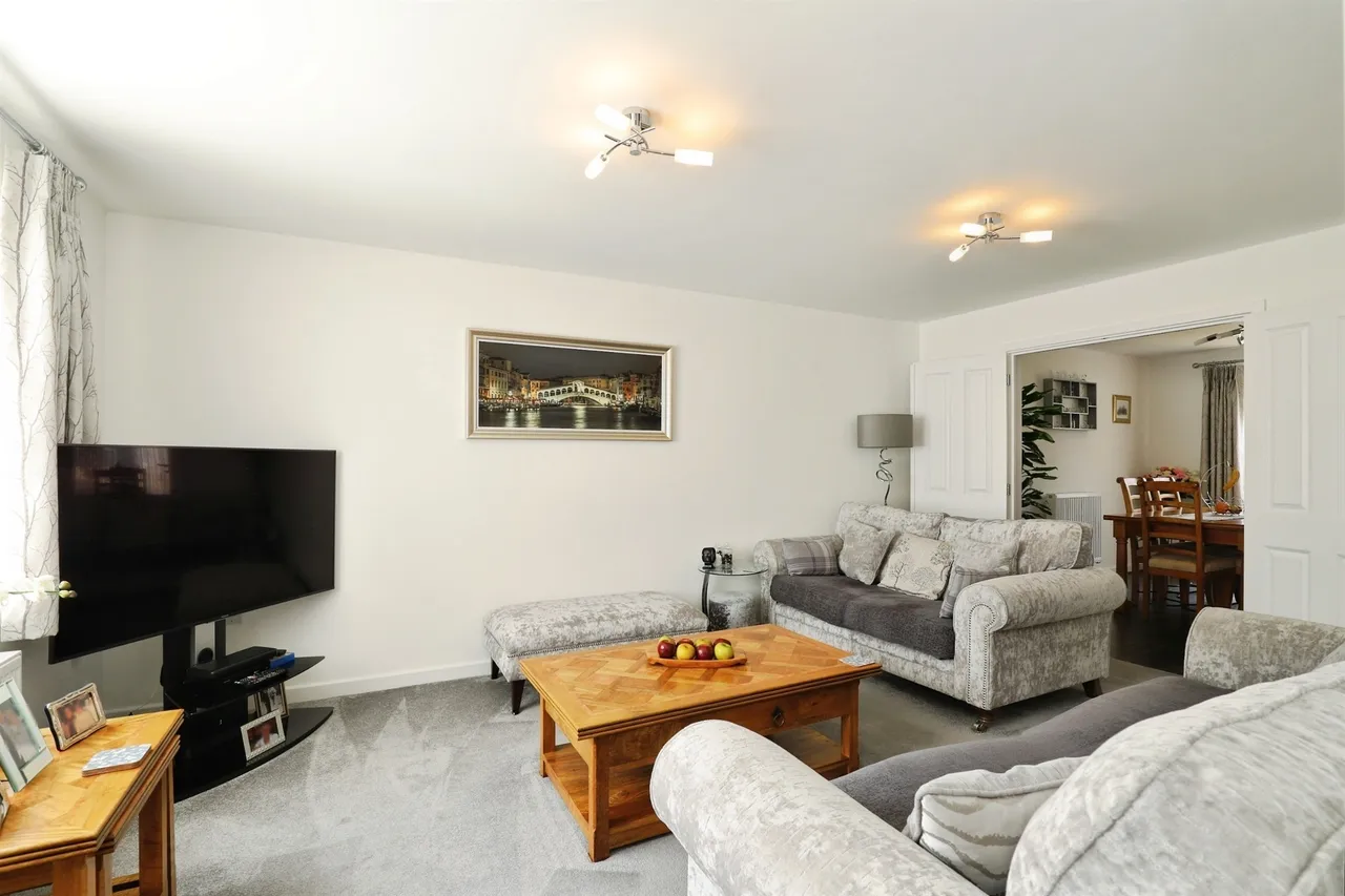 Solent Drive, Spalding, photo 5