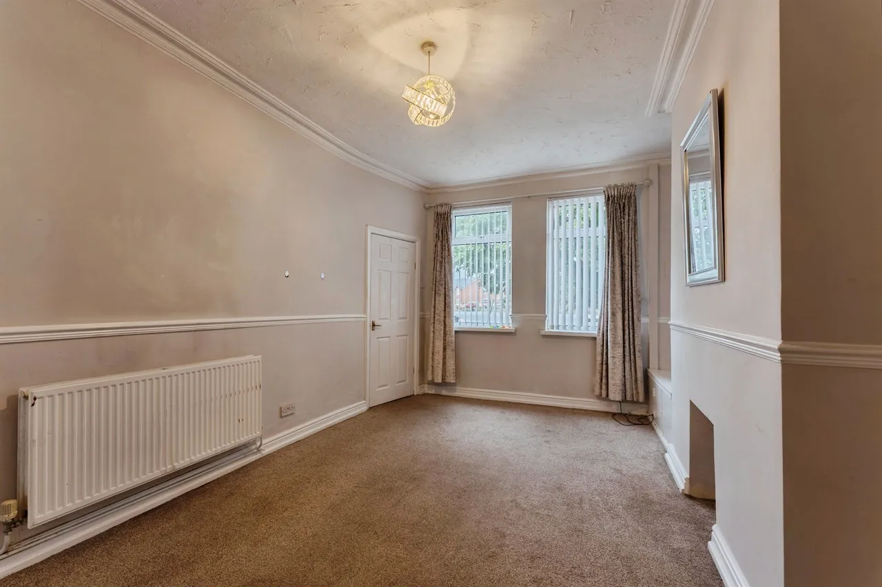 Crescent Road, Ellesmere Port, photo 2