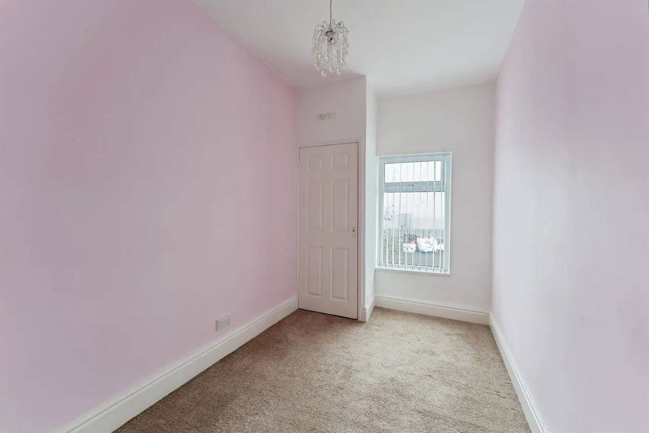 Crescent Road, Ellesmere Port, photo 6