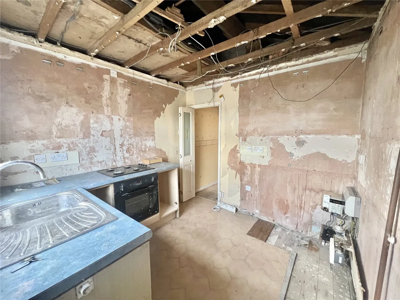 Coltishall Avenue, Bramley, S66, photo 6