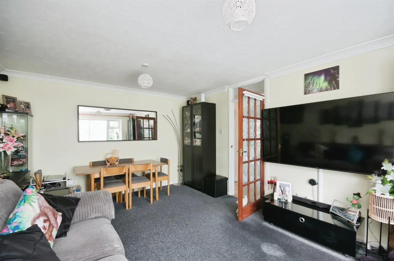 Wade Close, Eastbourne, photo 7