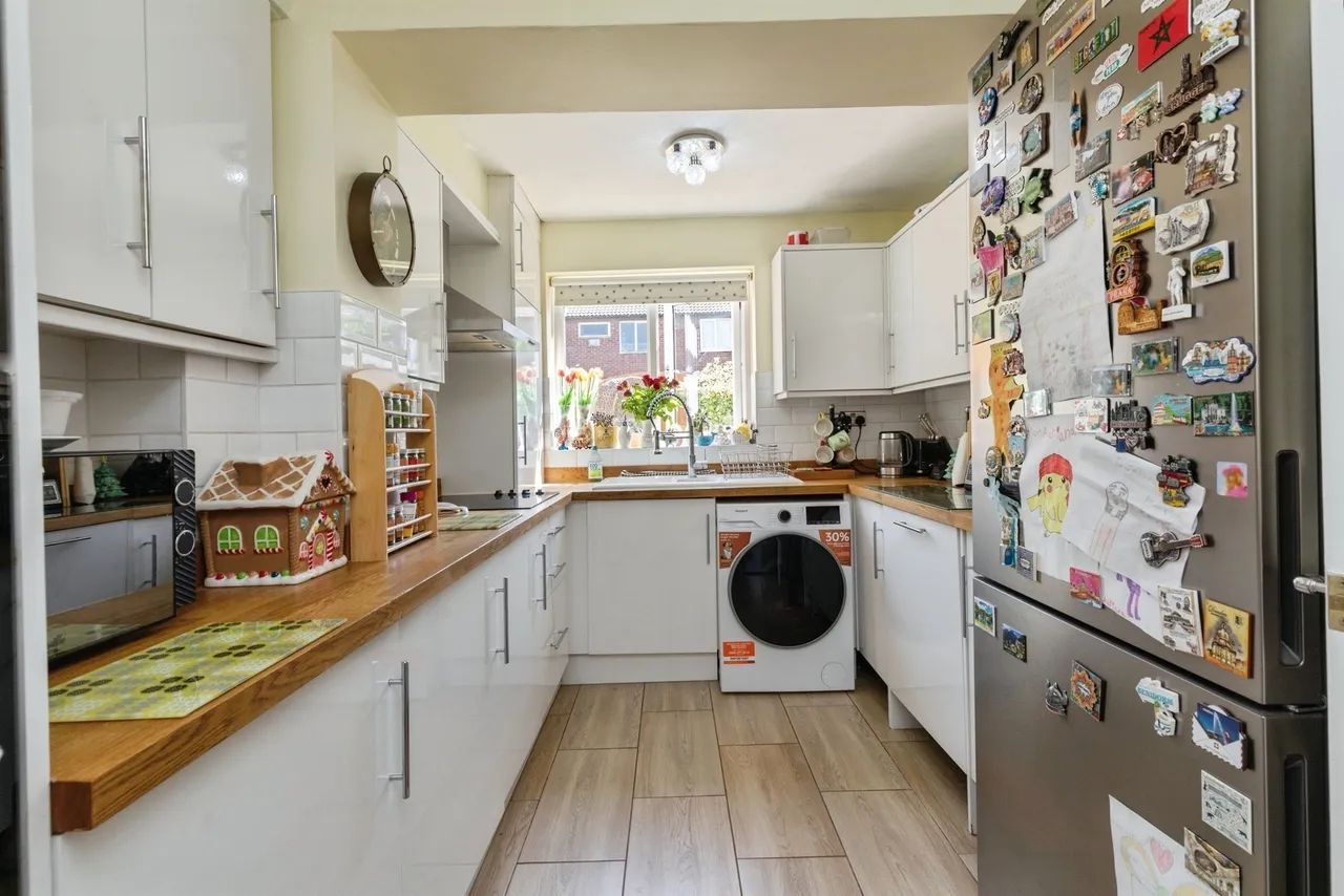 Chevening Close, Stoke Gifford, Bristol, photo 7