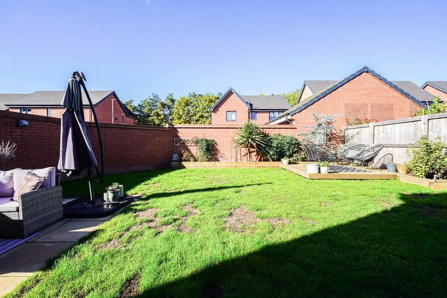 Butterfly Place, Edwinstowe, NG21, photo 36