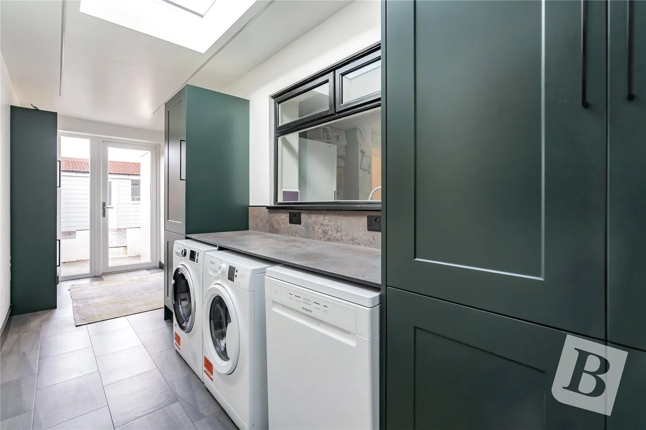 Whitehill Road, Gravesend, DA12, photo 5