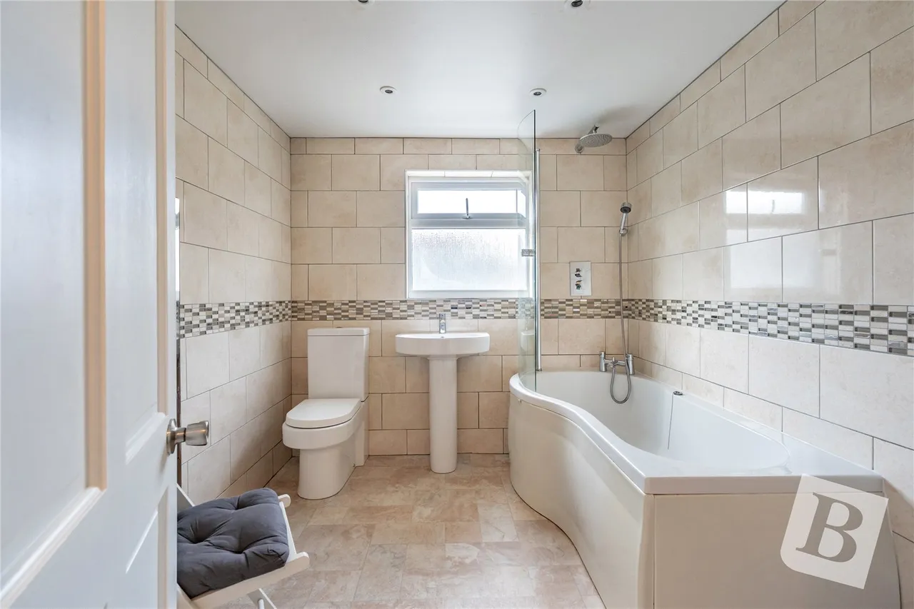 Whitehill Road, Gravesend, DA12, photo 17
