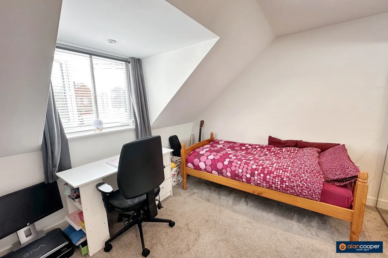 Wolvey Road, Bulkington, CV12, photo 13