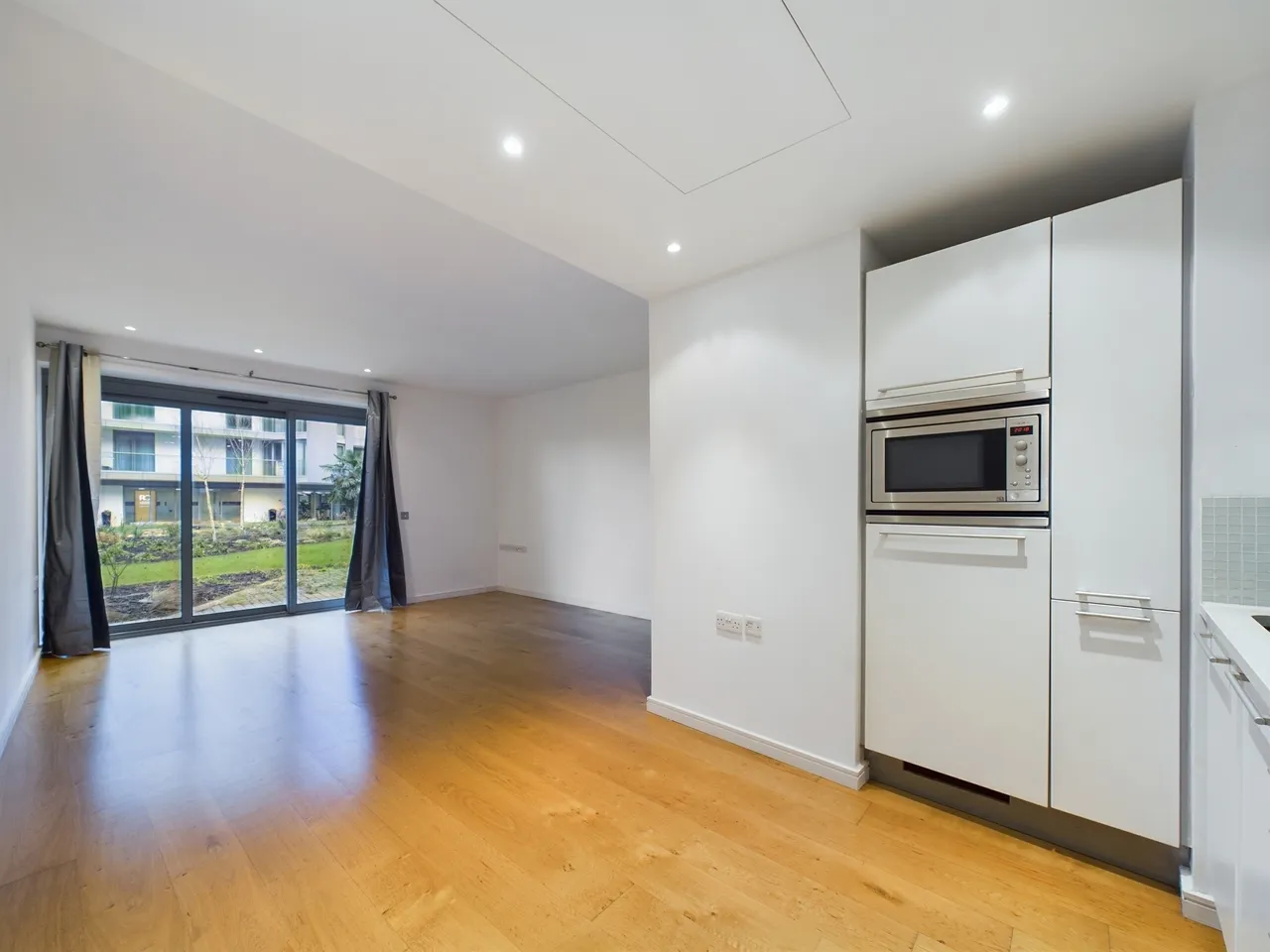 Eastfields Avenue, London, SW18, photo 5