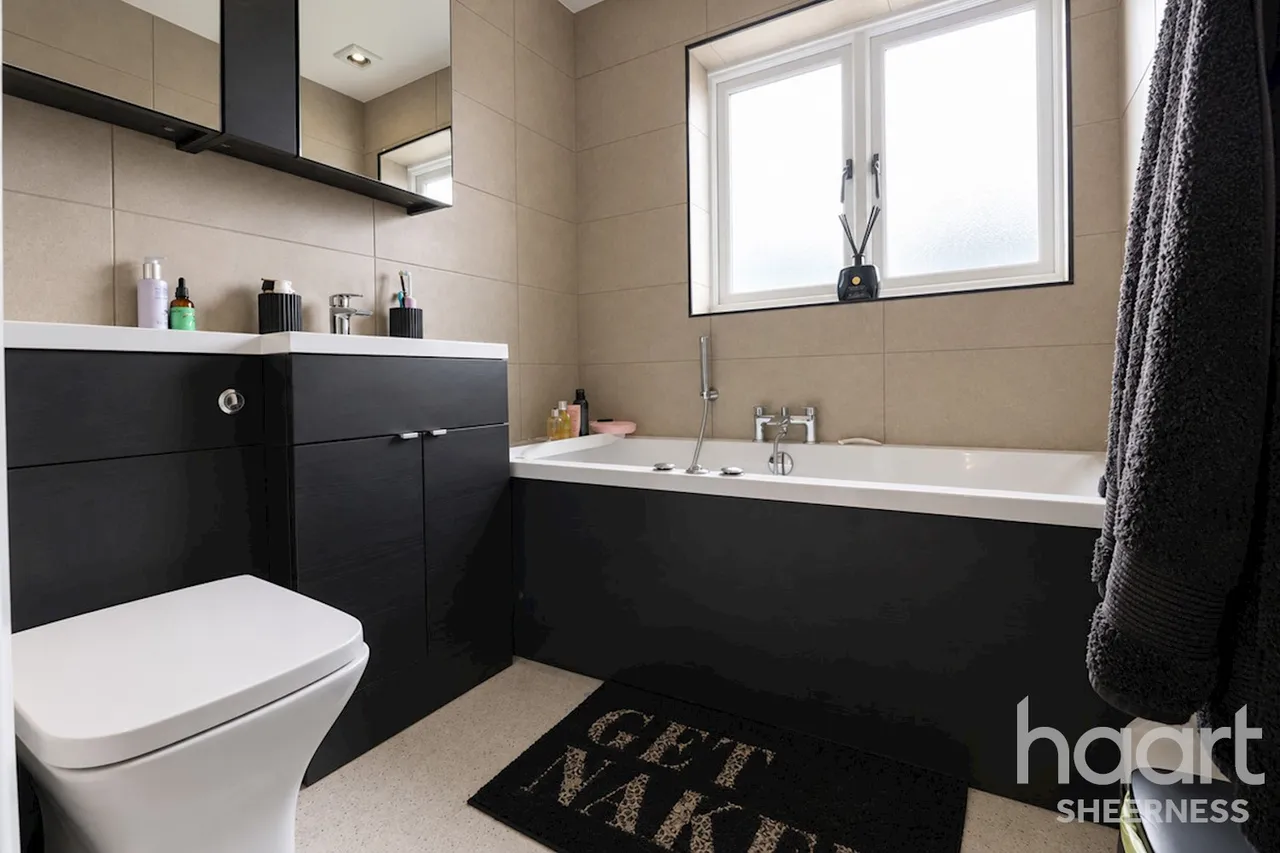 Fleetwood Close, Sheerness, ME12, photo 9