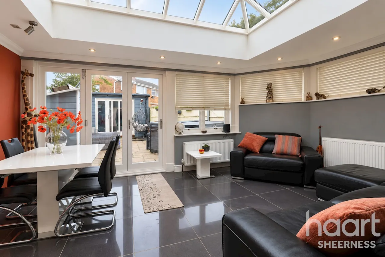 Fleetwood Close, Sheerness, ME12, photo 8