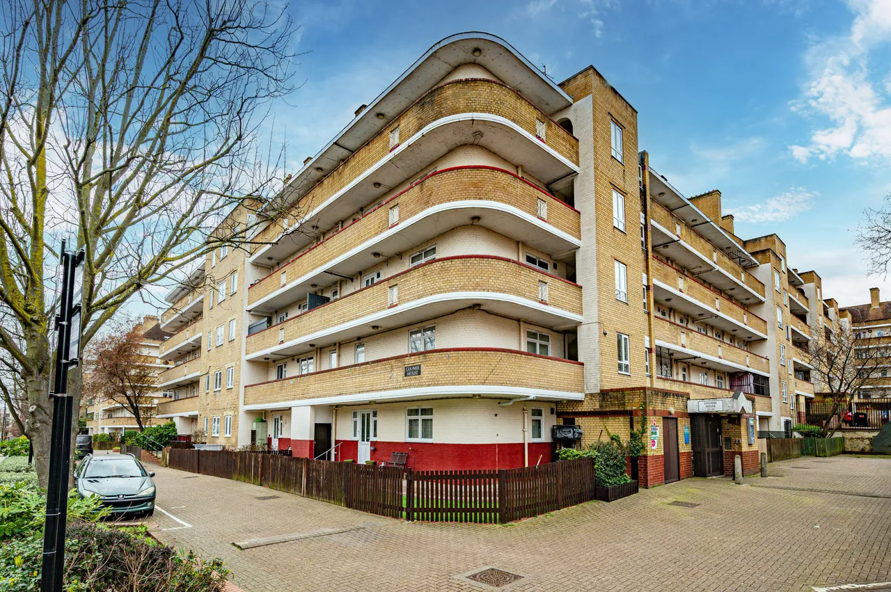 31 Coombe House, Dalmeny Avenue, London, photo 10