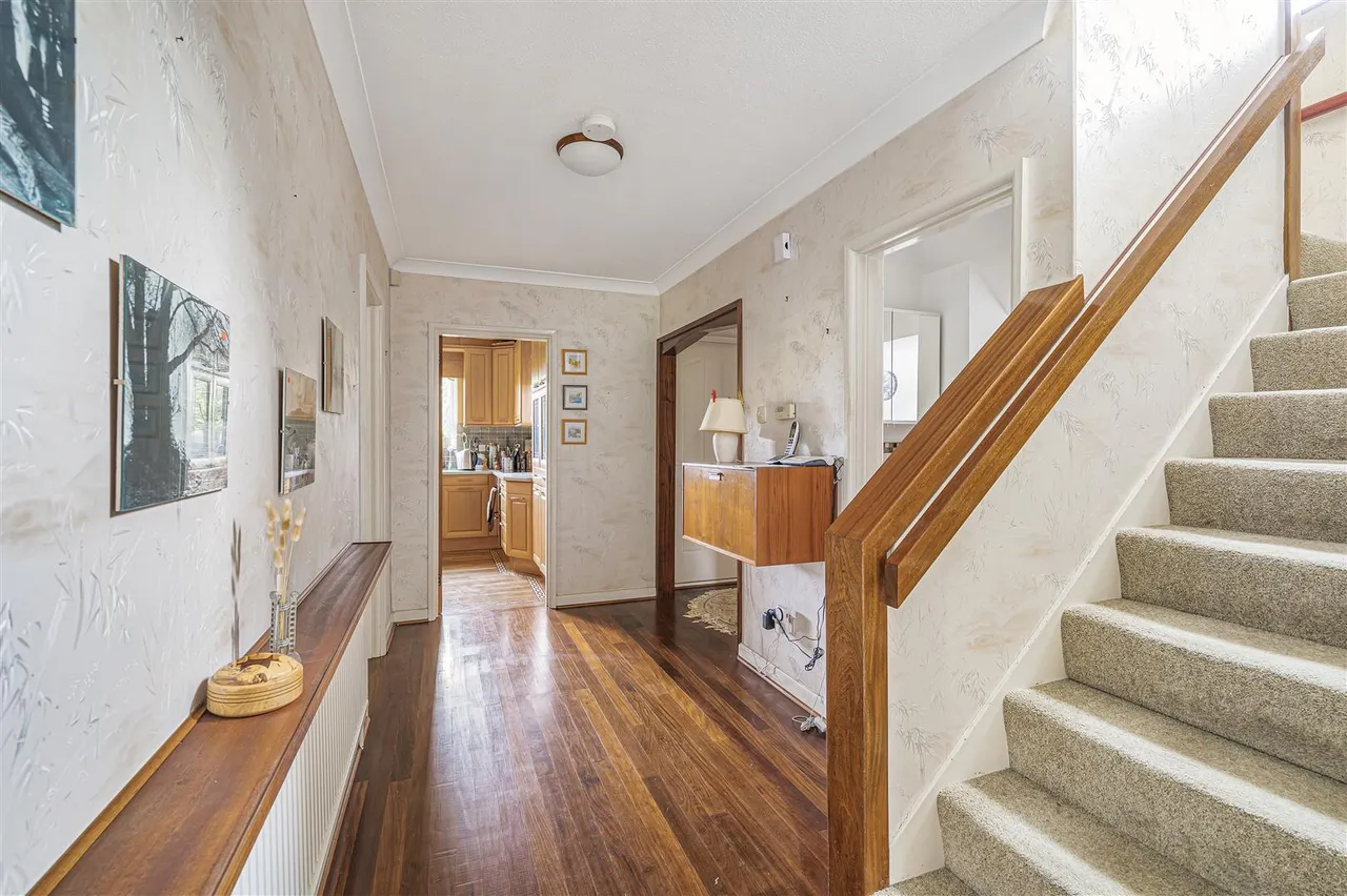 Southdown Road, Seaford, photo 4