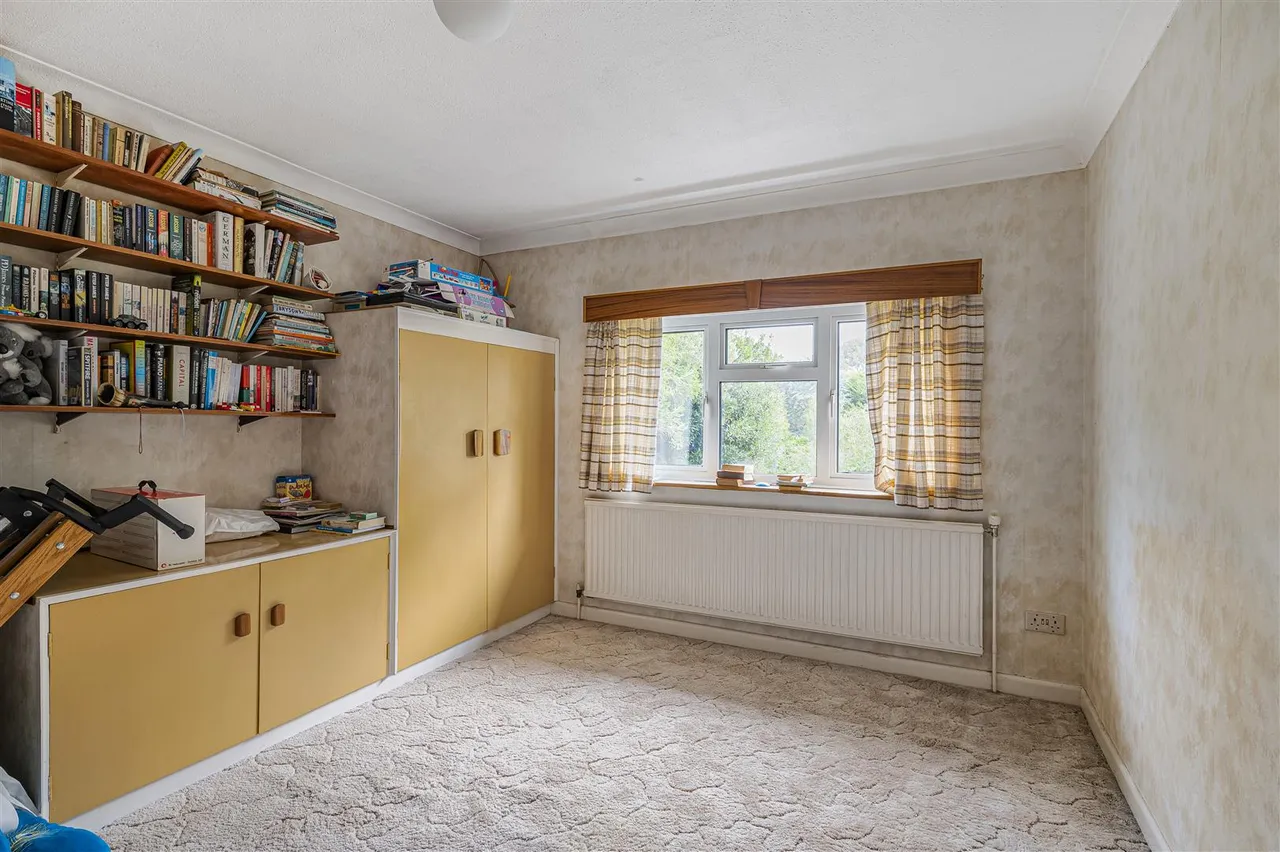 Southdown Road, Seaford, photo 21