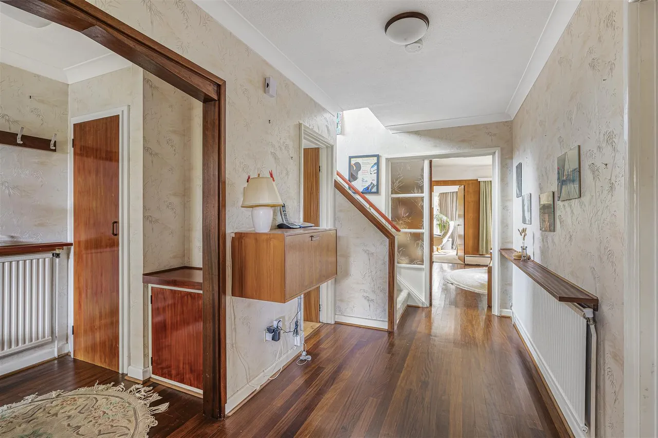Southdown Road, Seaford, photo 3