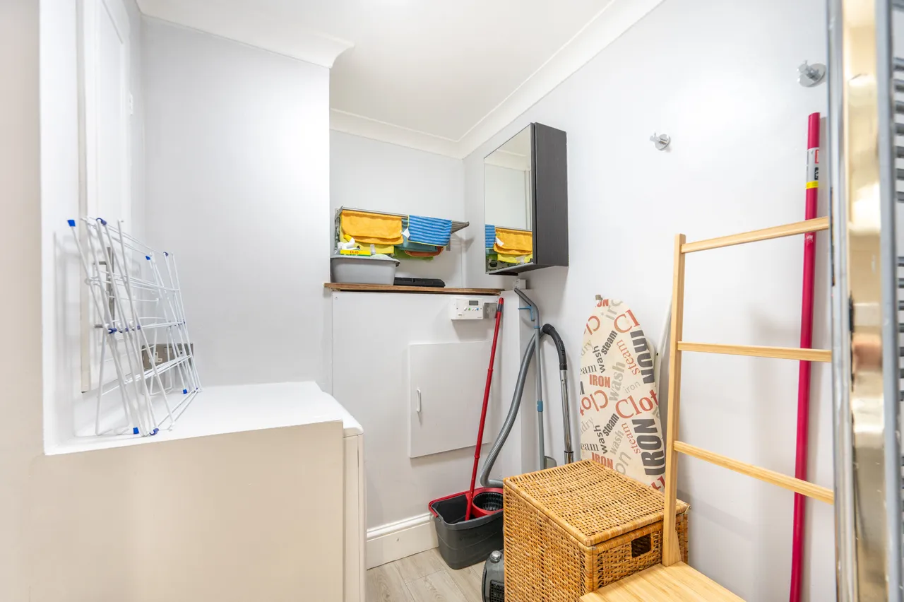 Flat A, 30 Gloucester Terrace, London, photo 8