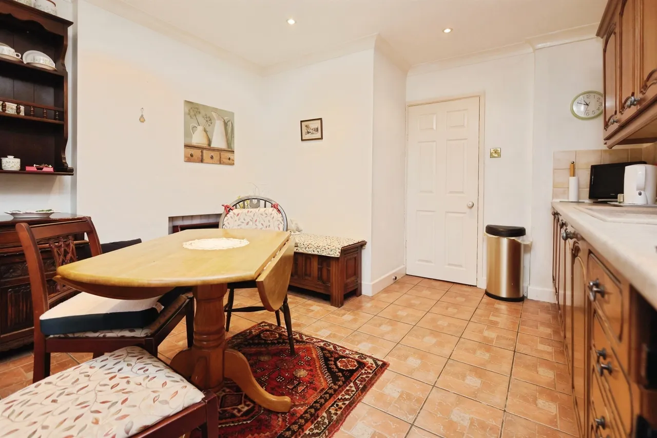 Acres Road, BRIERLEY HILL, photo 11