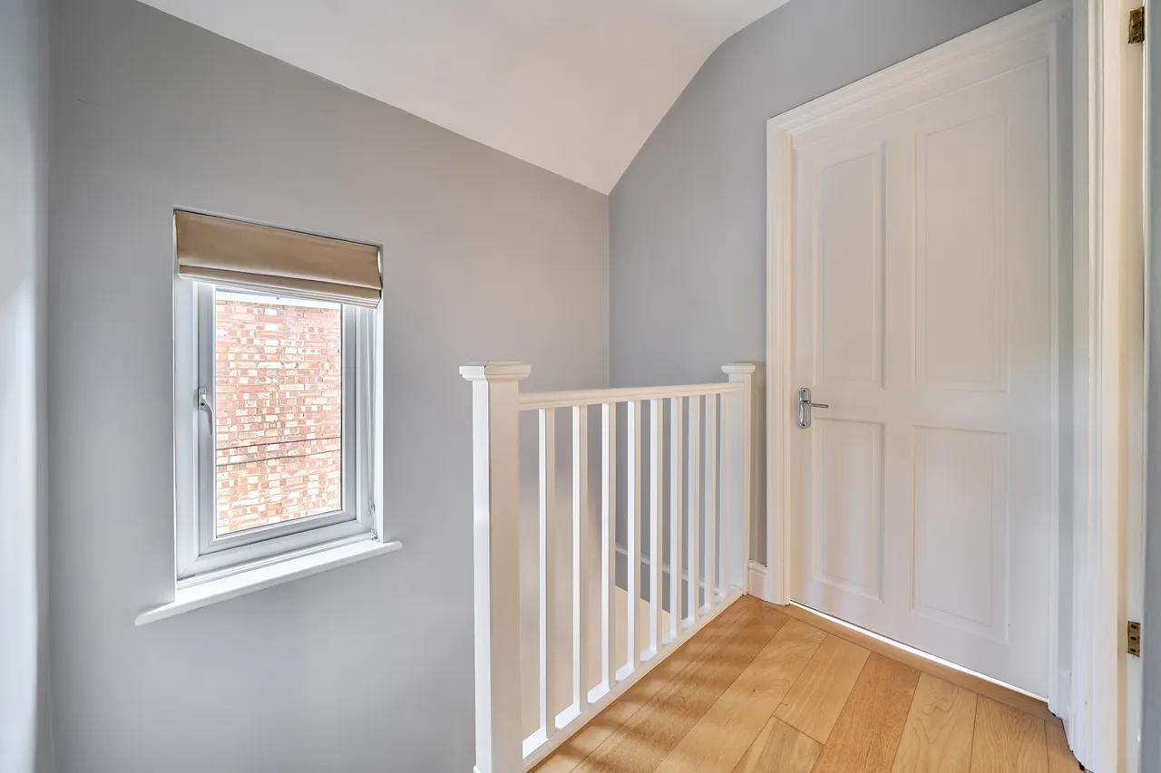 Woodville Gardens, Ruislip, HA4, photo 9