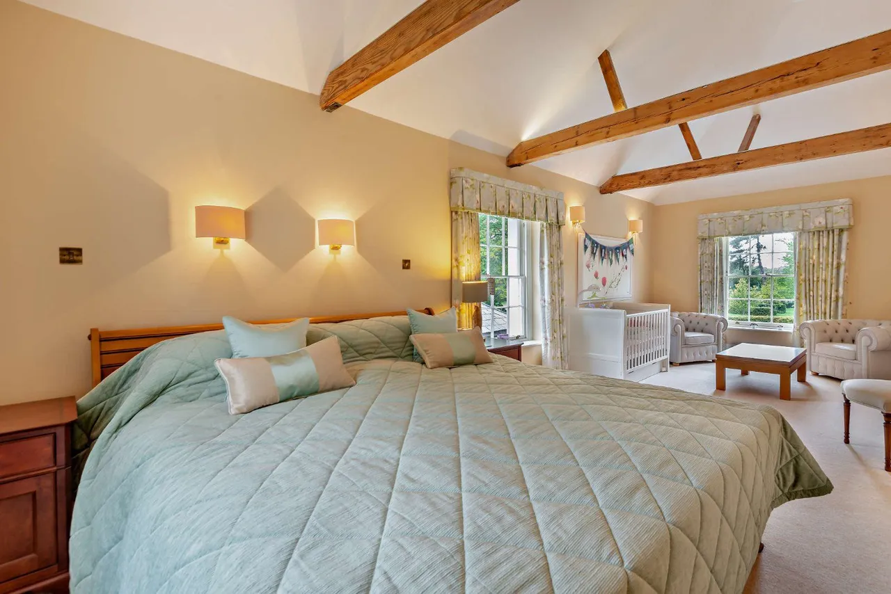 Theale, Reading, RG7, photo 36