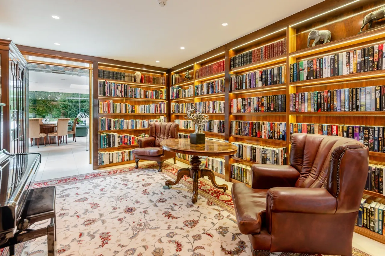 Theale, Reading, RG7, photo 23