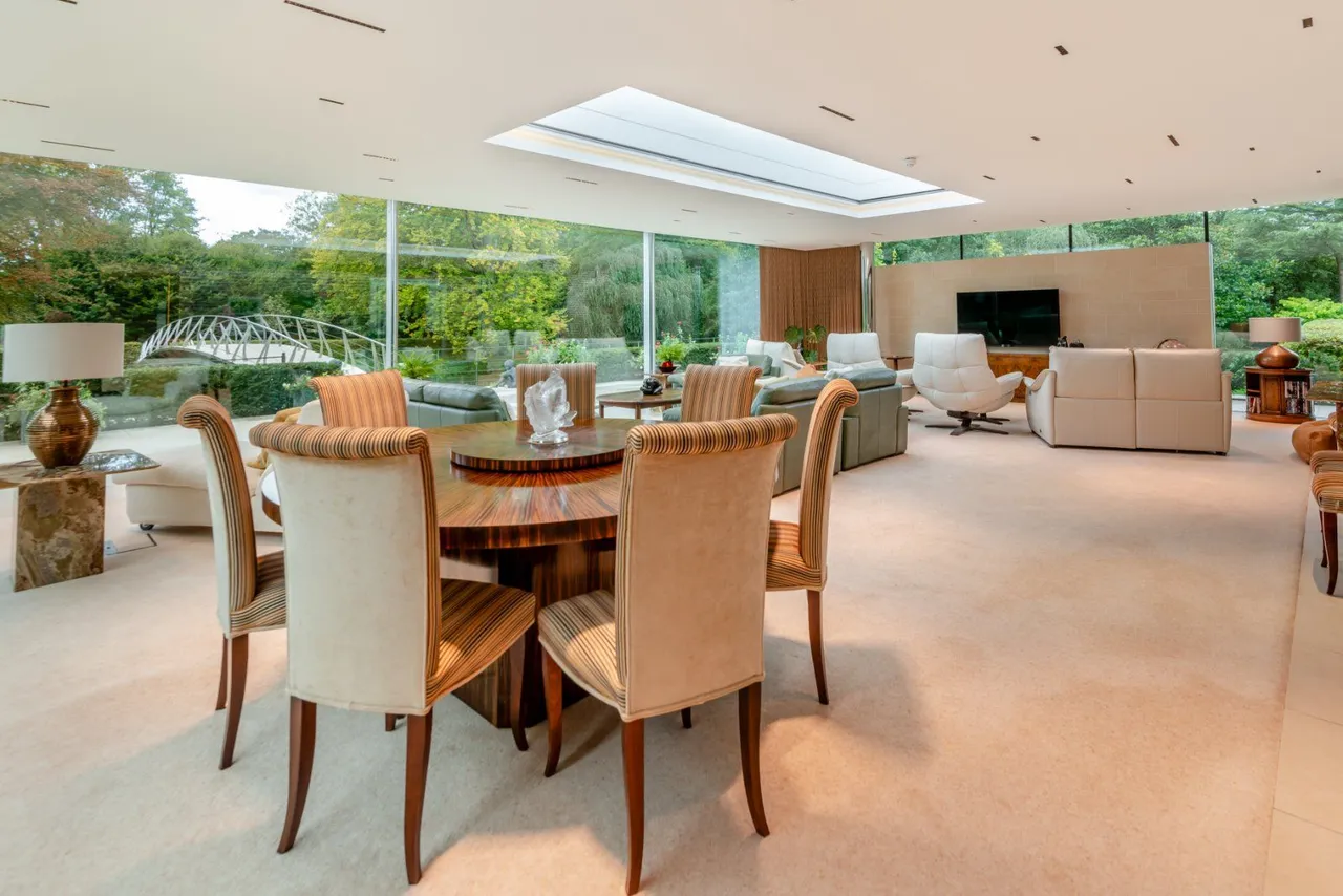 Theale, Reading, RG7, photo 24