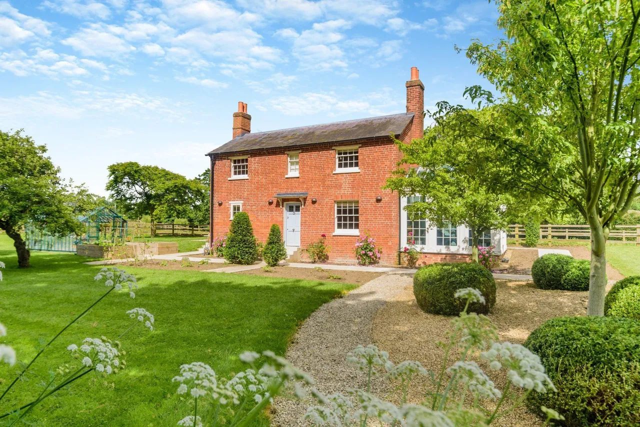 Theale, Reading, RG7, photo 10