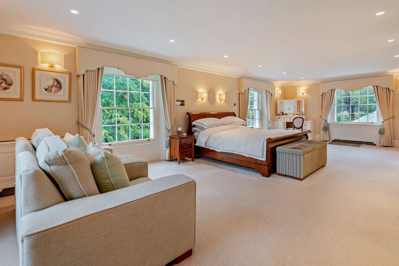 Theale, Reading, RG7, photo 30