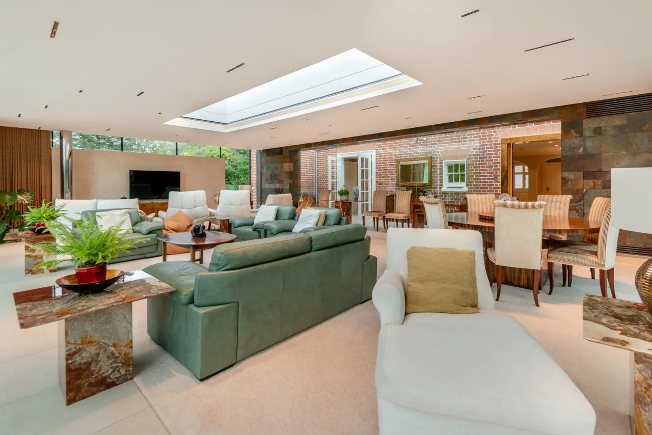 Theale, Reading, RG7, photo 25