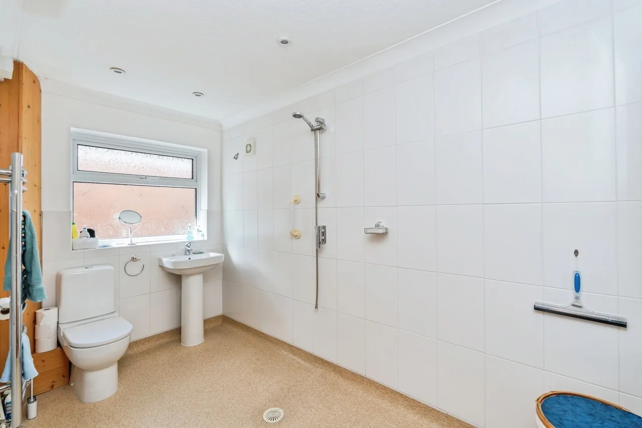 Whitewater Rise, Dibden Purlieu, SO45, photo 10