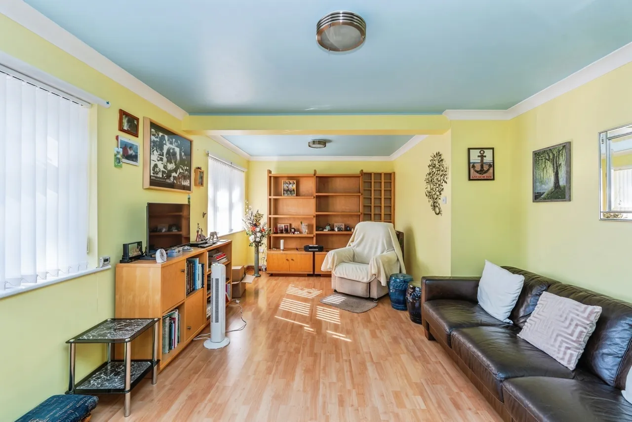 Whitewater Rise, Dibden Purlieu, SO45, photo 5