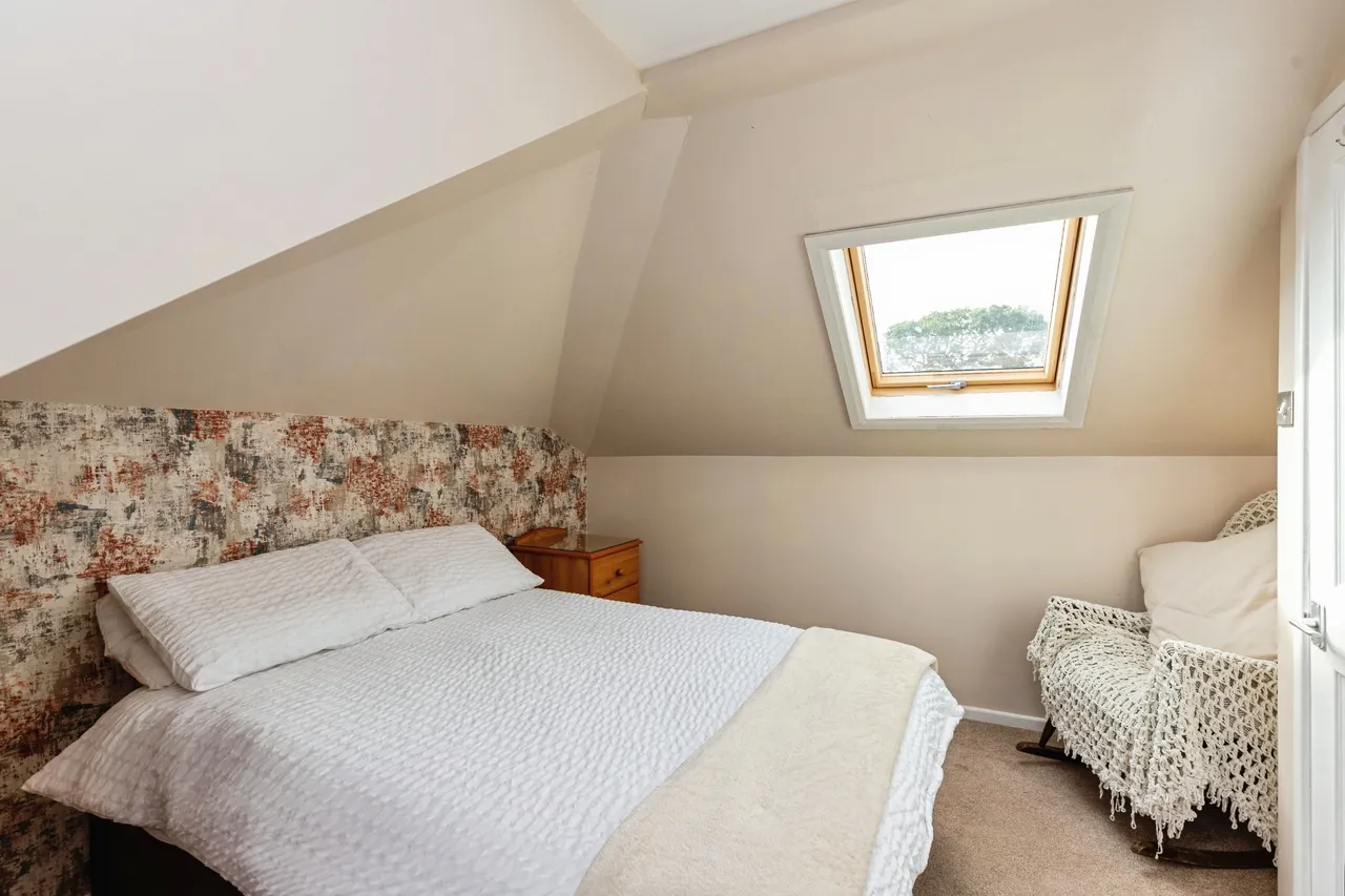 High Howe Lane, Bournemouth, BH11, photo 23