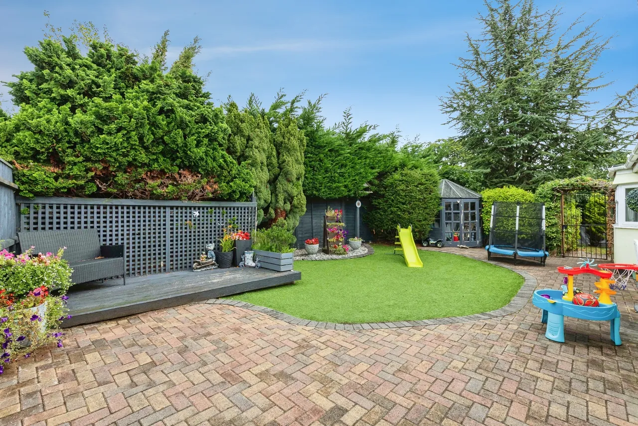 High Howe Lane, Bournemouth, BH11, photo 28