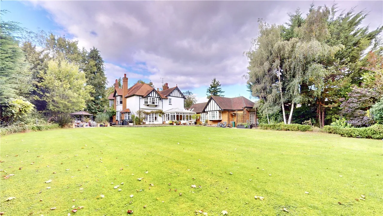 8 bed house for sale, Ledborough Lane, Beaconsfield, HP9