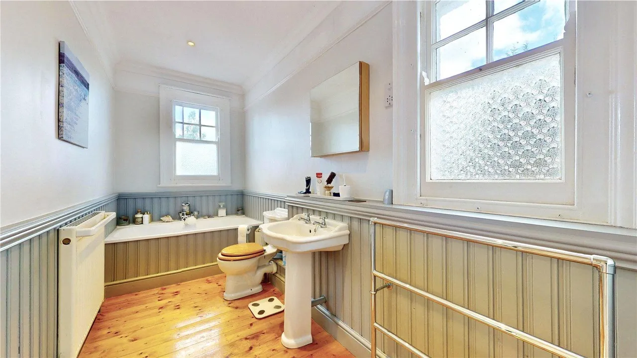 Ledborough Lane, Beaconsfield, HP9, photo 22