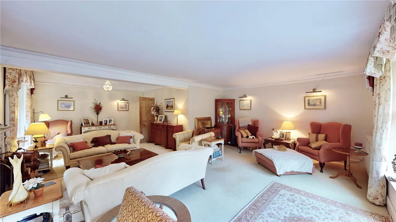 Ledborough Lane, Beaconsfield, HP9, photo 5