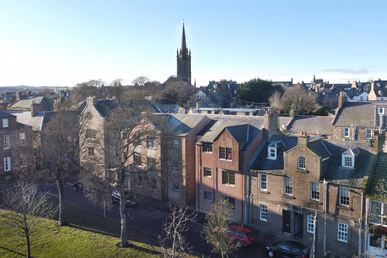 Chapel Place, Montrose, DD10, photo 5