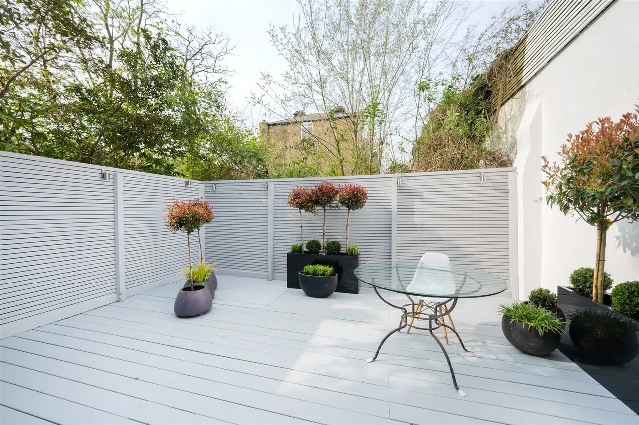 Brondesbury Road, Queen's Park, NW6, photo 9