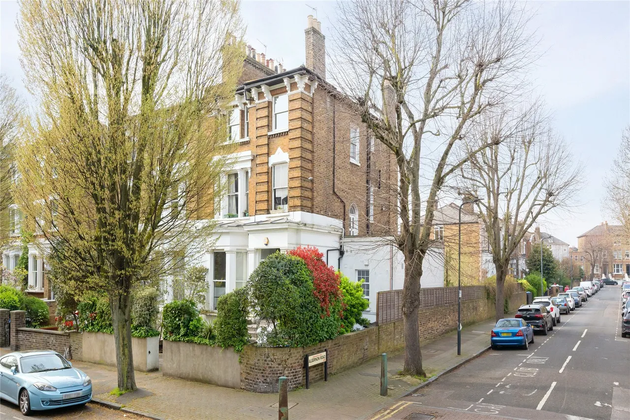 Brondesbury Road, Queen's Park, NW6, photo 20