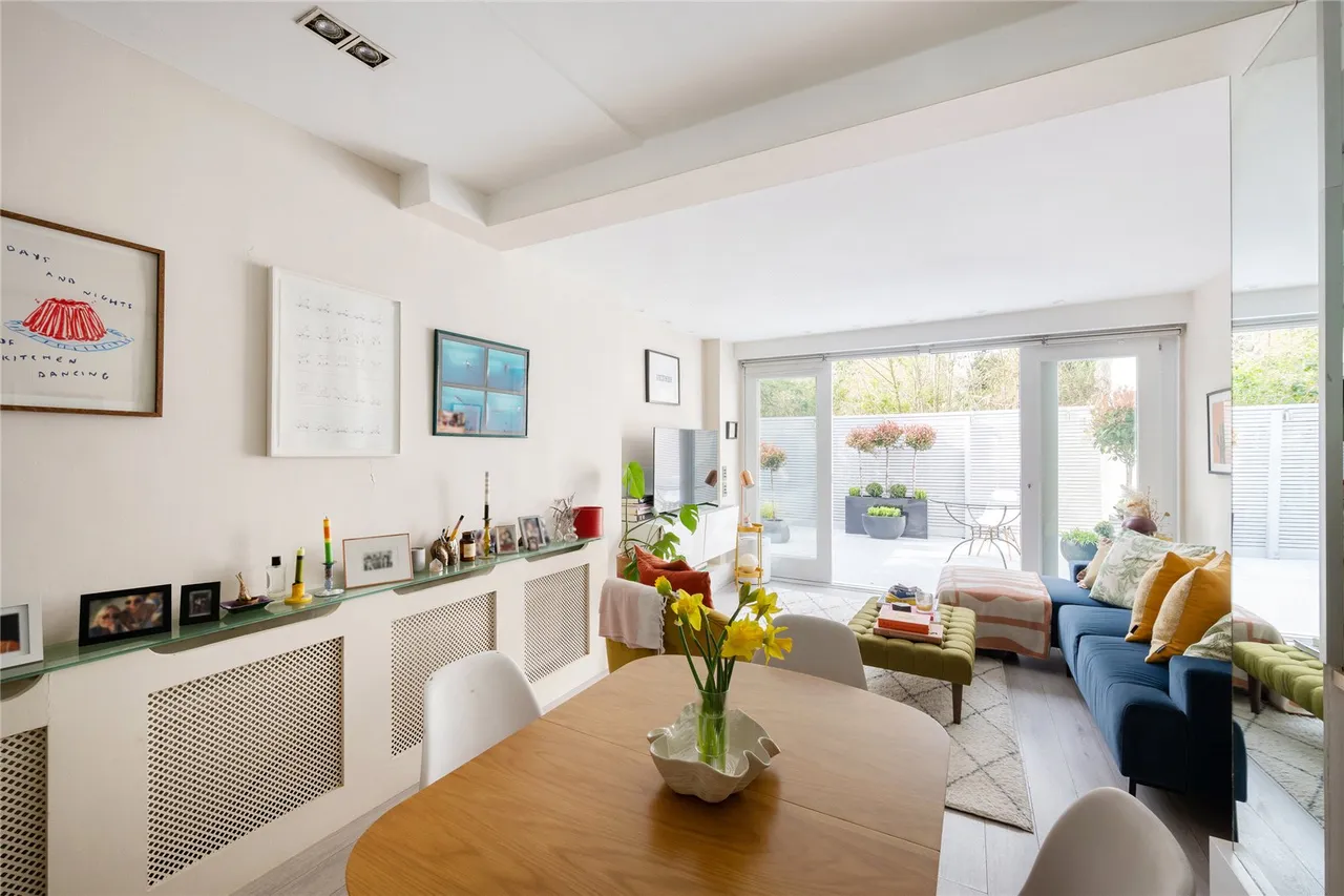 Brondesbury Road, Queen's Park, NW6, photo 12