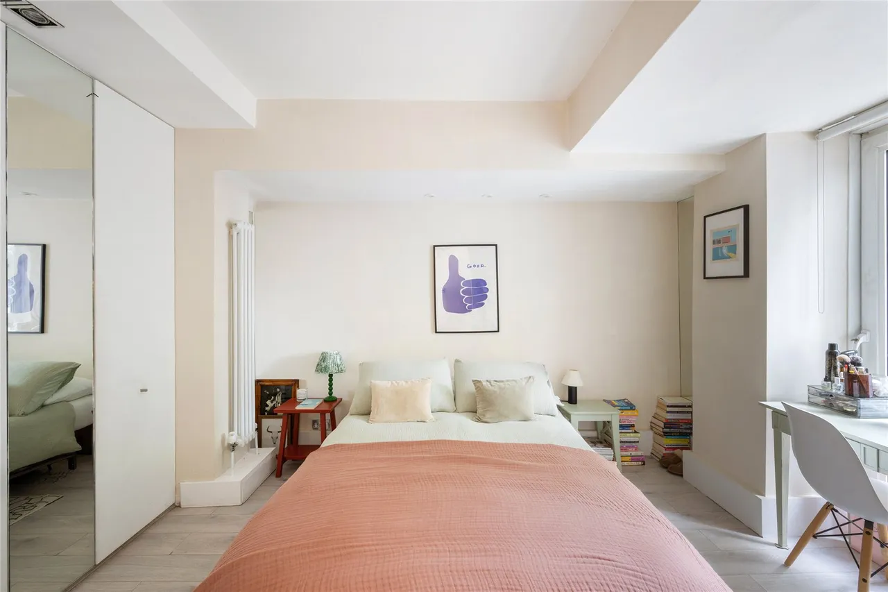 Brondesbury Road, Queen's Park, NW6, photo 15