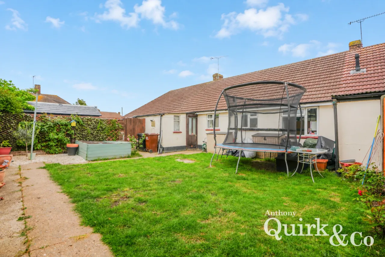 Little Gypps Road, Canvey Island, SS8, photo 12