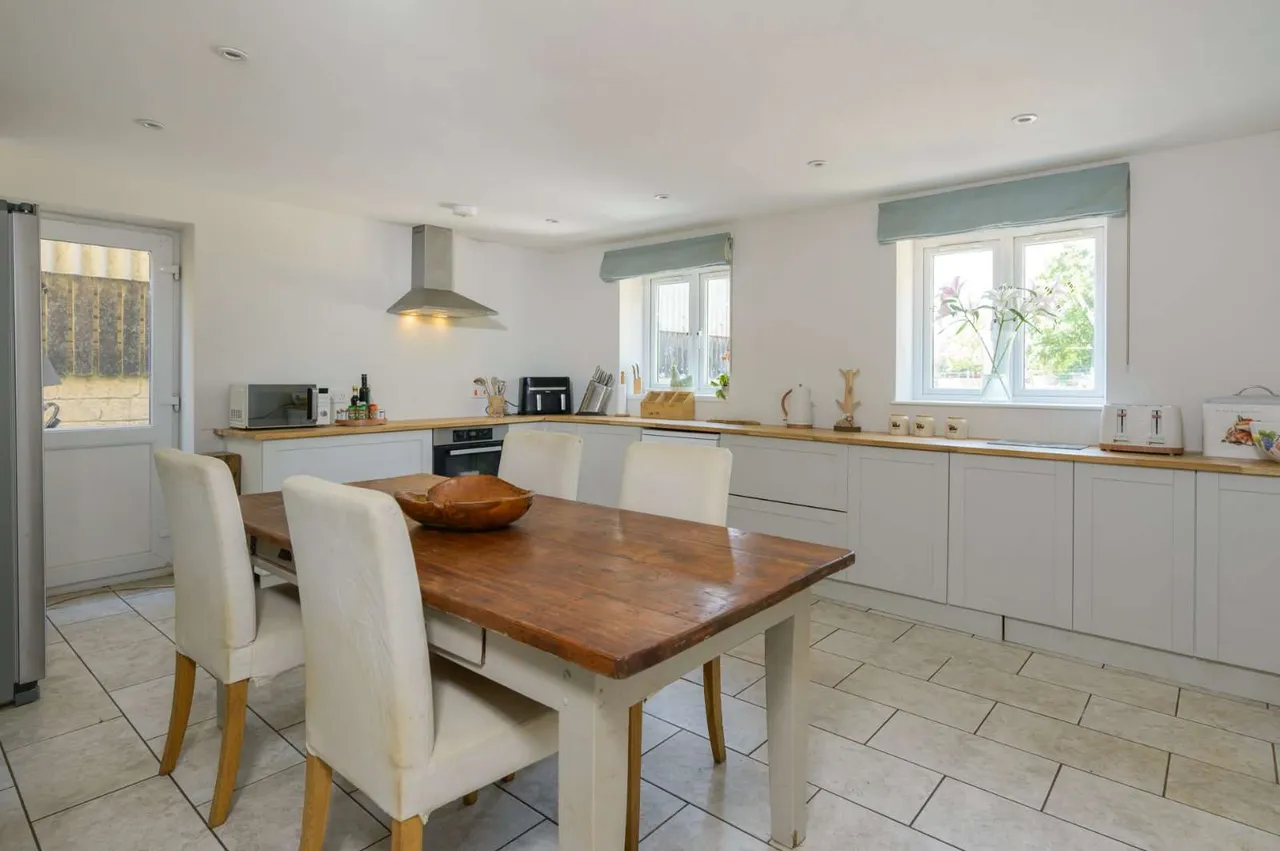 The Green, Biddestone, Chippenham, Wiltshire, SN14 7DG, photo 7