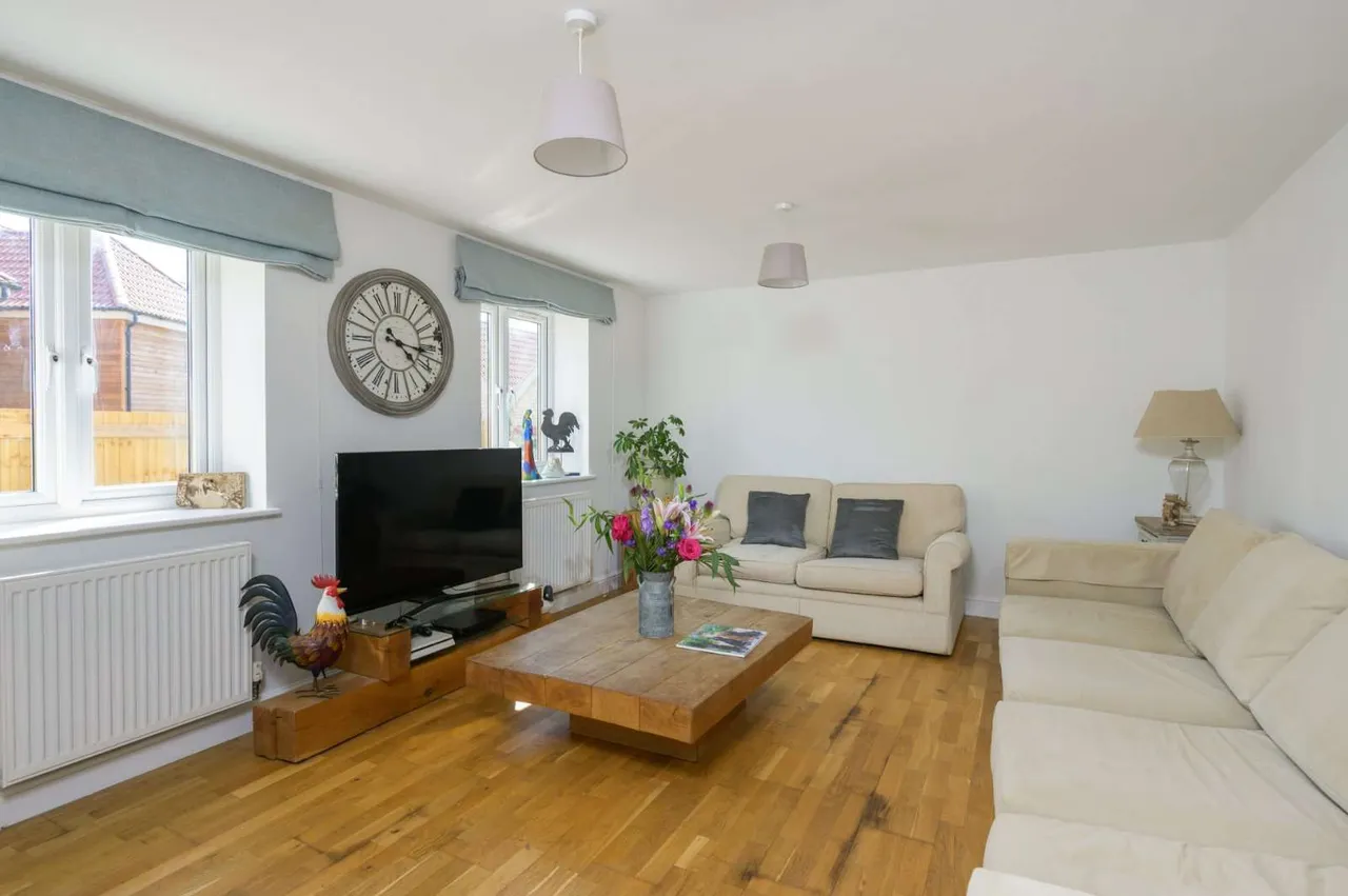The Green, Biddestone, Chippenham, Wiltshire, SN14 7DG, photo 6