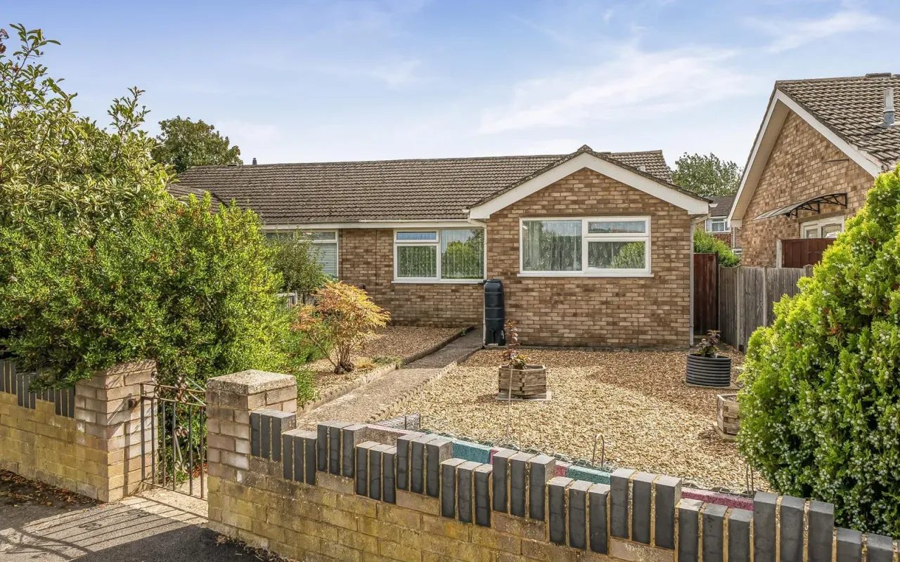 Belvoir Walk, Bedford, photo 15